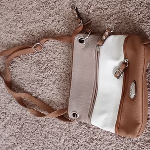 Rosetti multi-pocket messenger bag/purse